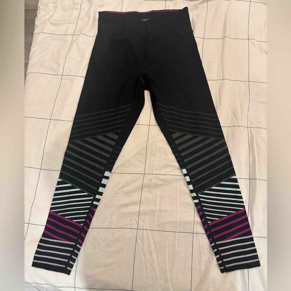Calvin Klein performance leggings, S